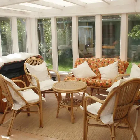 Dom wakacyjny Two-bedroom Holiday In 1 *